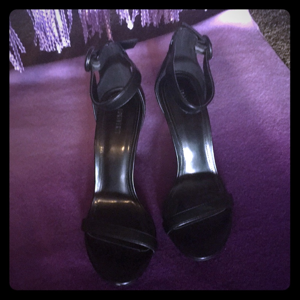 Black heels
